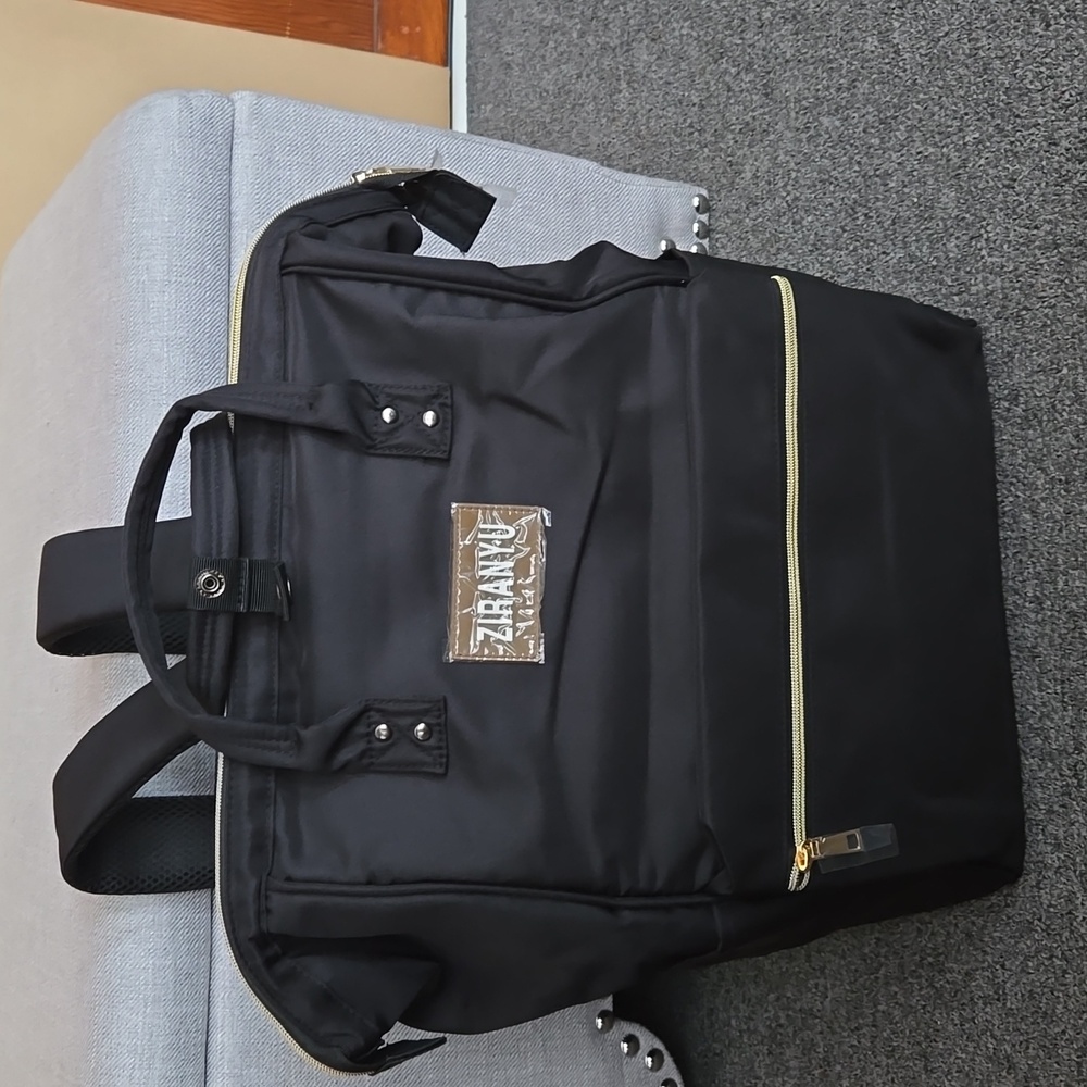 Ziranyu travel bag light weight.